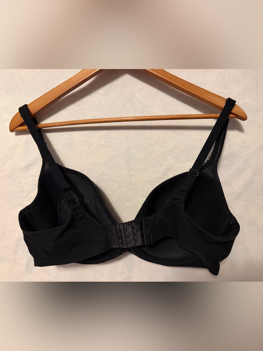 Victoria's Secret Black Underwire Support Bra with Adjustable Straps